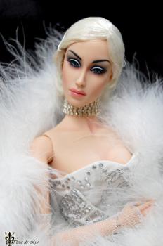 Superdoll - Sybarites - Peep - White - кукла (Paris Fashion Doll Festival)